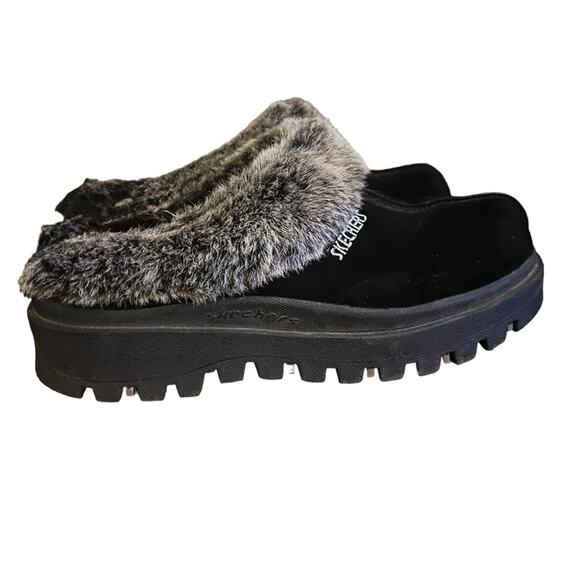 Skechers Women's Fortress Clog Slipper - Picture 2 of 7